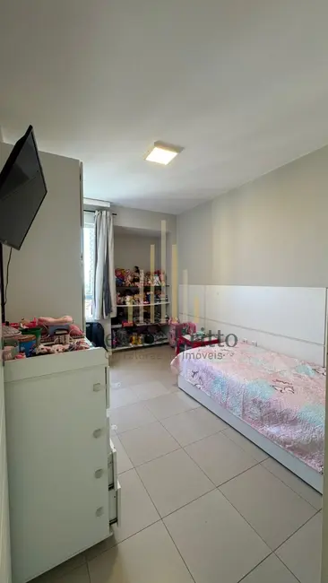 Foto 6 de Apartamento com 2 quartos à venda, 80m2 em Costa Azul, Salvador - BA