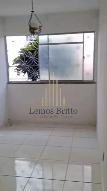 Foto 2 de Apartamento com 2 quartos à venda, 56m2 em Trobogy, Salvador - BA