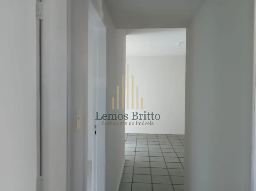 Foto 3 de Apartamento com 3 quartos para alugar, 87m2 em Ondina, Salvador - BA