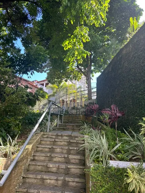 Foto 6 de Apartamento com 3 quartos para alugar, 150m2 em Vitória, Salvador - BA