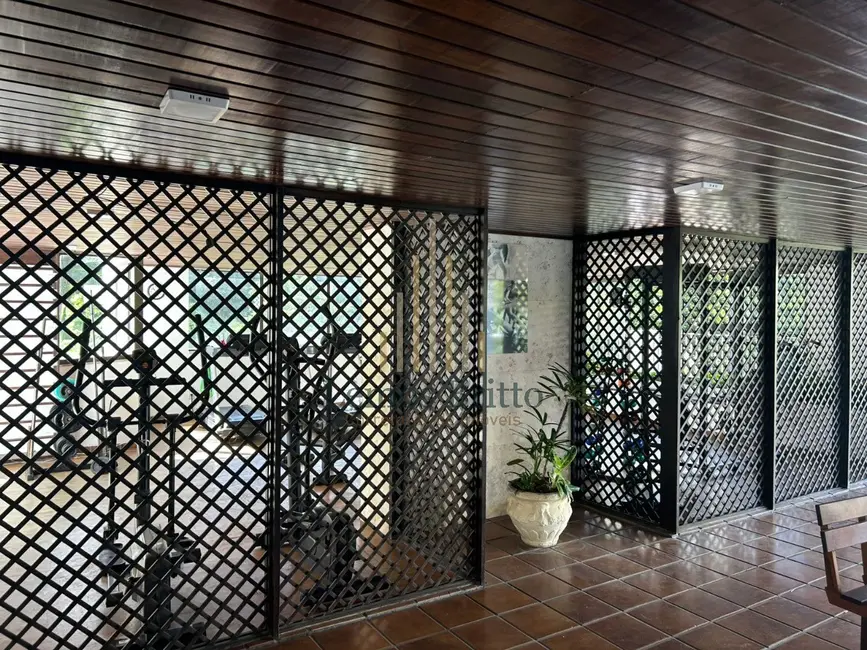 Foto 3 de Apartamento com 3 quartos à venda, 150m2 em Vitória, Salvador - BA