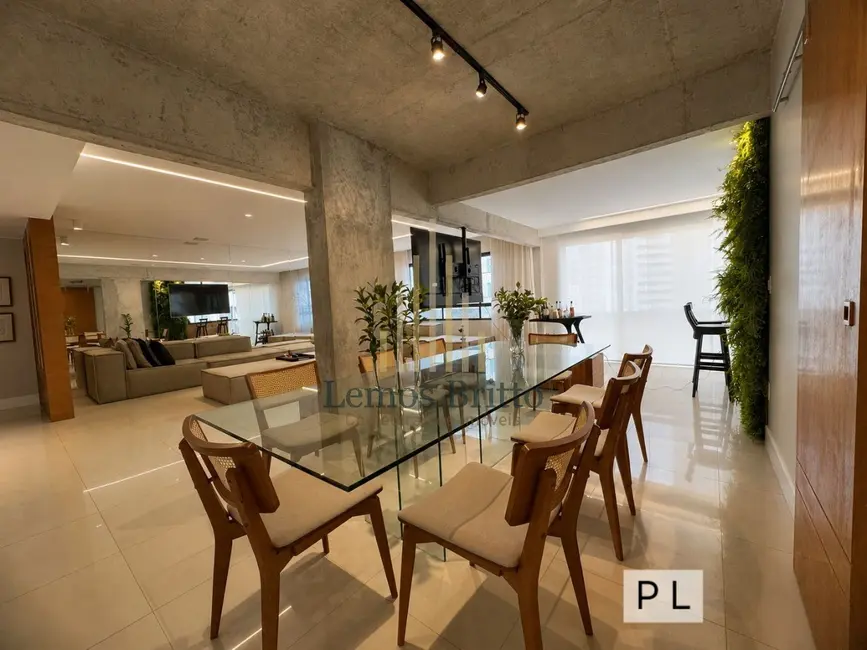 Apartamento com 3 quartos à venda, 194m2 em Pituba, Salvador - BA - imagem 1 Foto 1 de Apartamento com 3 quartos à venda, 194m2 em Pituba, Salvador - BA