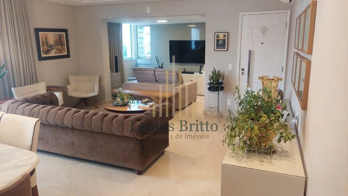 Apartamento com 3 quartos à venda, 180m2 em Graça, Salvador - BA - imagem 2 Foto 2 de Apartamento com 3 quartos à venda, 180m2 em Graça, Salvador - BA