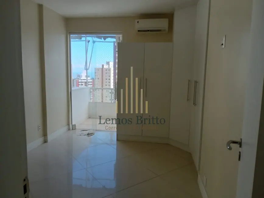 Apartamento com 3 quartos à venda, 129m2 em Graça, Salvador - BA - imagem 5 Foto 5 de Apartamento com 3 quartos à venda, 129m2 em Graça, Salvador - BA