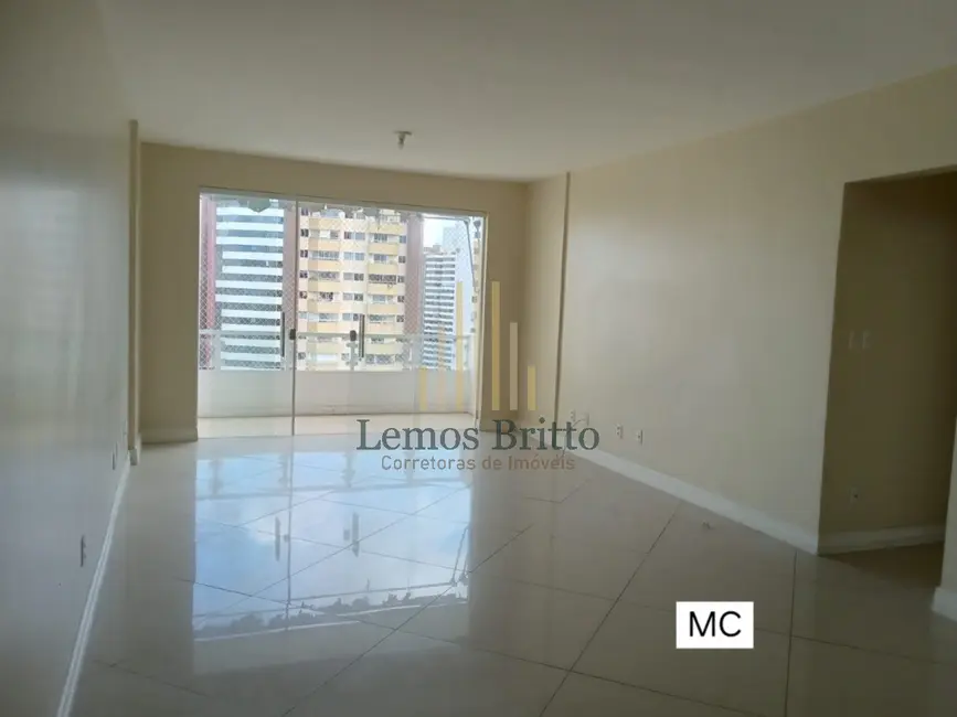 Apartamento com 3 quartos à venda, 129m2 em Graça, Salvador - BA - imagem 1 Foto 1 de Apartamento com 3 quartos à venda, 129m2 em Graça, Salvador - BA
