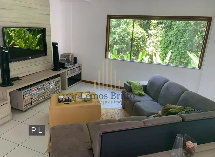 Foto 1 de Casa com 3 quartos à venda e para alugar, 384m2 em Portão, Lauro De Freitas - BA