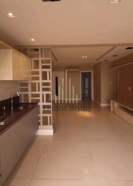 Apartamento com 3 quartos à venda, 98m2 em Graça, Salvador - BA - imagem 5 Foto 5 de Apartamento com 3 quartos à venda, 98m2 em Graça, Salvador - BA
