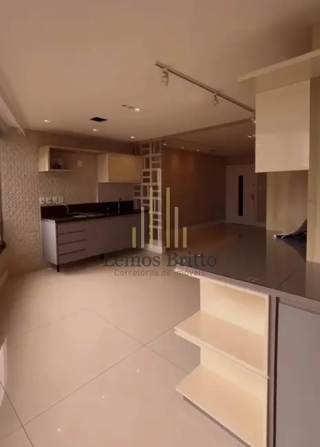 Apartamento com 3 quartos à venda, 98m2 em Graça, Salvador - BA - imagem 4 Foto 4 de Apartamento com 3 quartos à venda, 98m2 em Graça, Salvador - BA