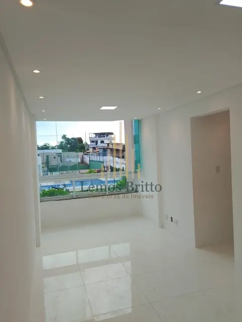 Foto 2 de Apartamento com 3 quartos para alugar, 68m2 em Itapuã, Salvador - BA
