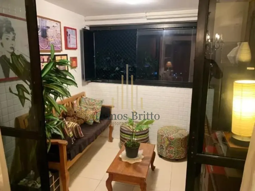 Apartamento com 3 quartos à venda, 72m2 em Armação, Salvador - BA - imagem 3 Foto 3 de Apartamento com 3 quartos à venda, 72m2 em Armação, Salvador - BA