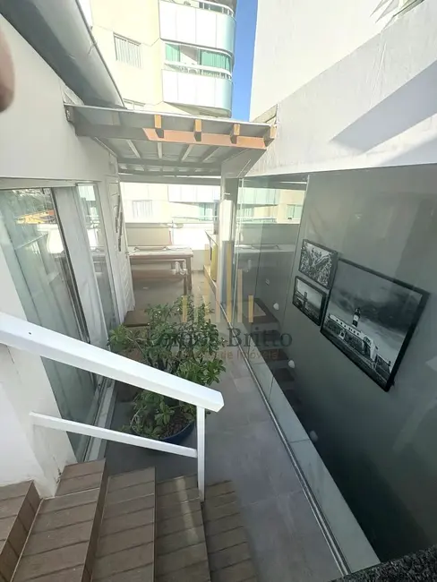 Foto 7 de Apartamento com 2 quartos à venda, 90m2 em Ondina, Salvador - BA