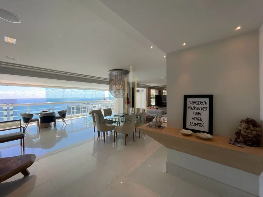 Apartamento com 2 quartos à venda, 181m2 em Barra, Salvador - BA - imagem 2 Foto 2 de Apartamento com 2 quartos à venda, 181m2 em Barra, Salvador - BA