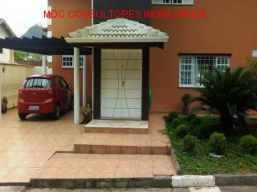 Foto 1 de Casa de Condomínio com 3 quartos à venda, 240m2 em Martim de Sá, Caraguatatuba - SP