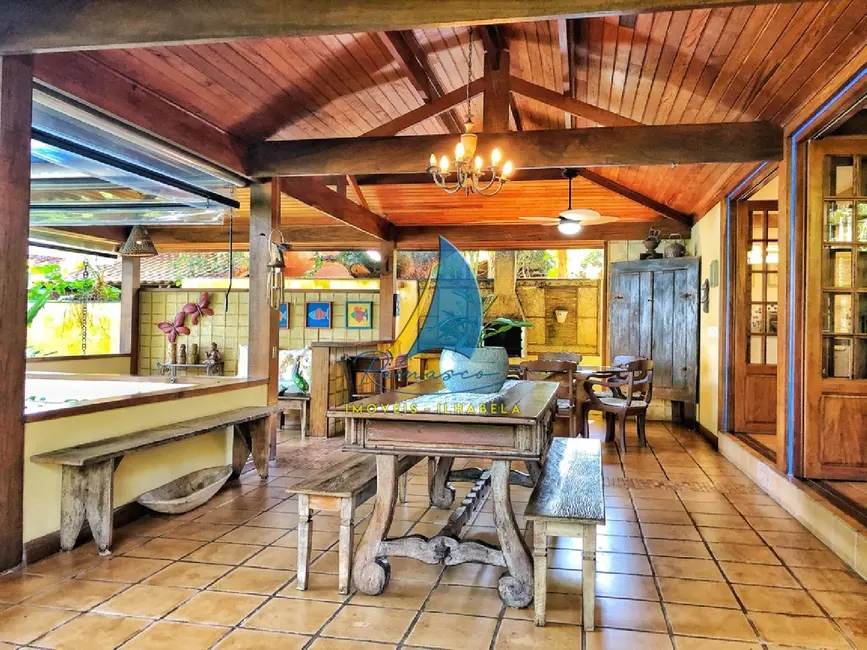 Foto 8 de Casa de Condomínio com 5 quartos à venda, 341m2 em Ilhabela - SP