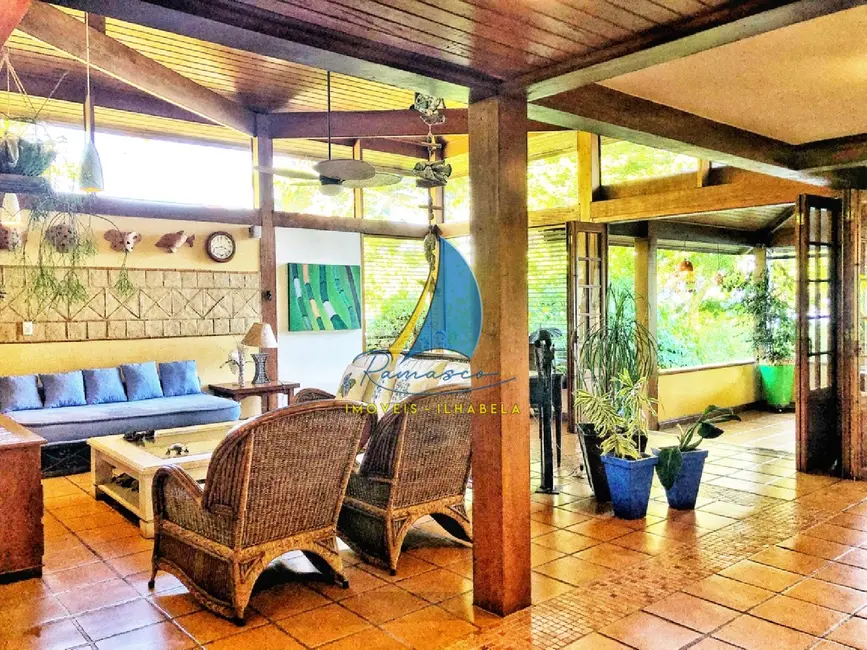 Foto 4 de Casa de Condomínio com 5 quartos à venda, 341m2 em Ilhabela - SP
