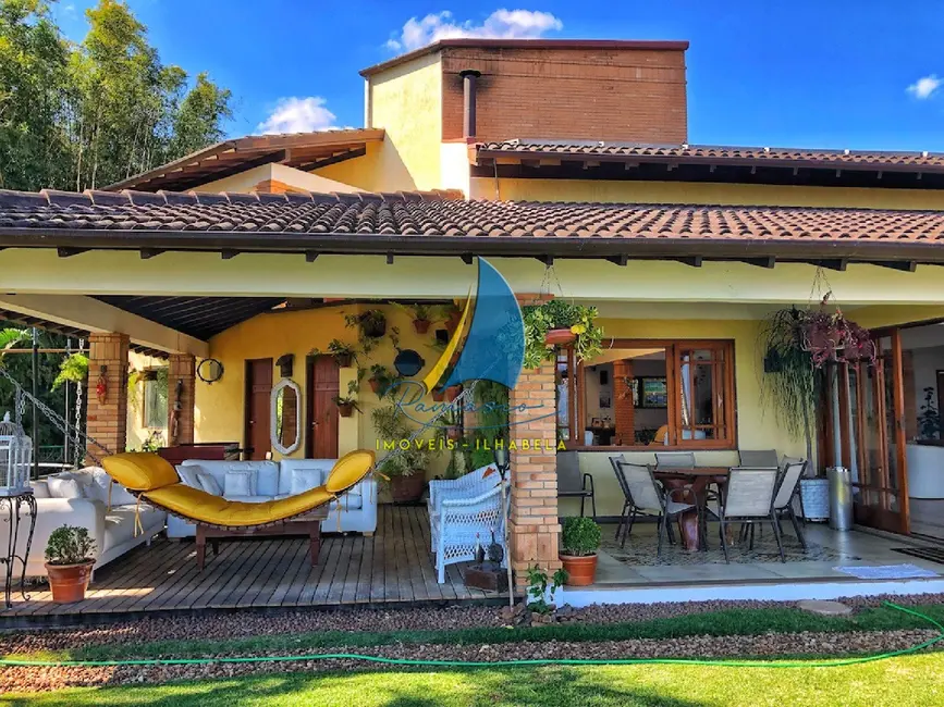 Foto 9 de Casa com 8 quartos à venda, 654m2 em Ilhabela - SP