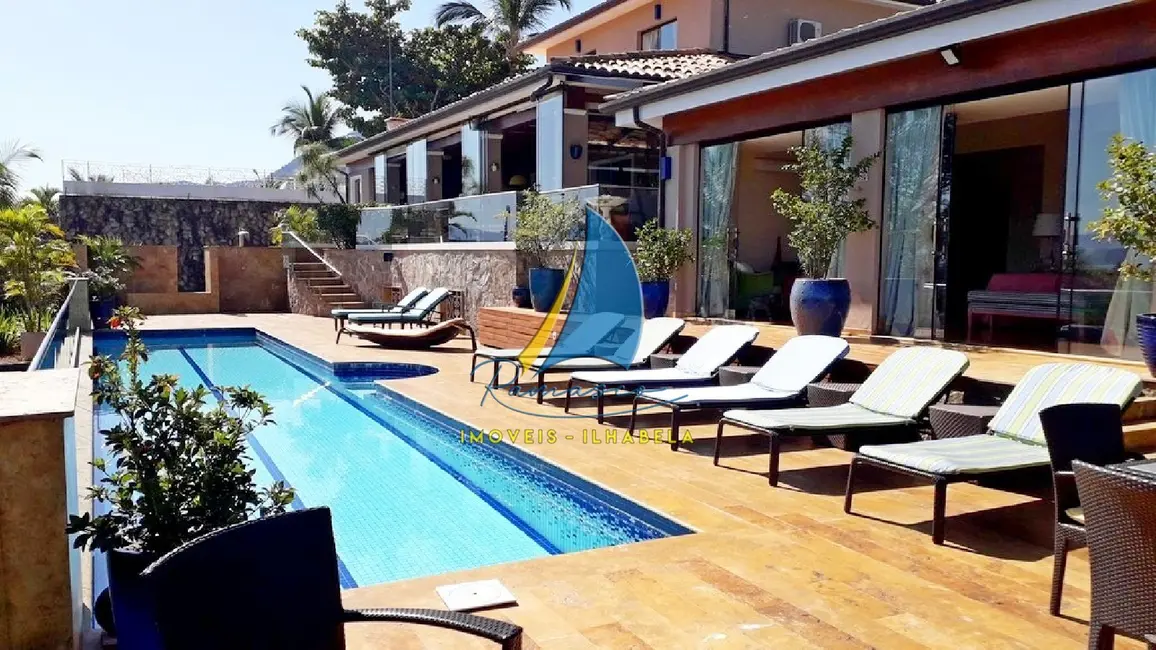 Foto 5 de Casa com 13 quartos à venda, 1392m2 em Centro, Ilhabela - SP