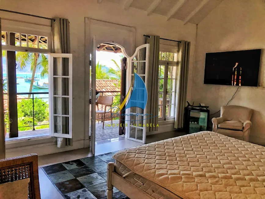 Foto 9 de Casa com 6 quartos à venda, 461m2 em Ilhabela - SP