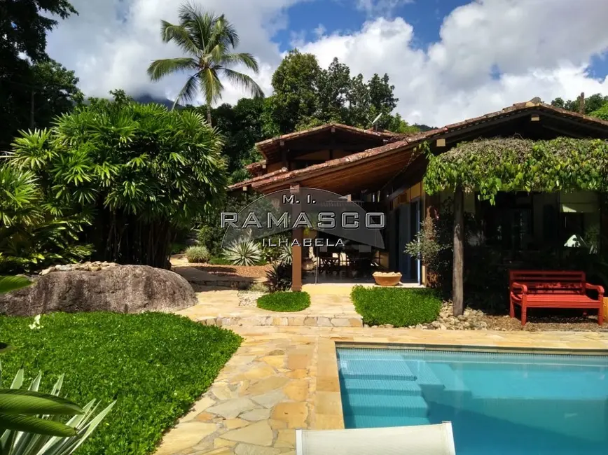 Foto 1 de Casa com 3 quartos à venda, 254m2 em Ilhabela - SP