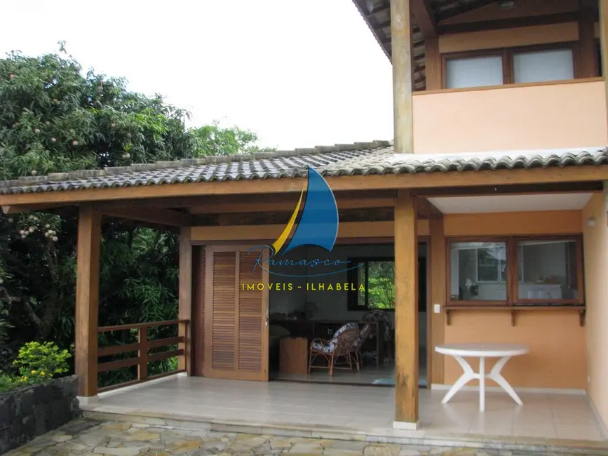 Foto 4 de Casa com 6 quartos à venda, 328m2 em Ilhabela - SP