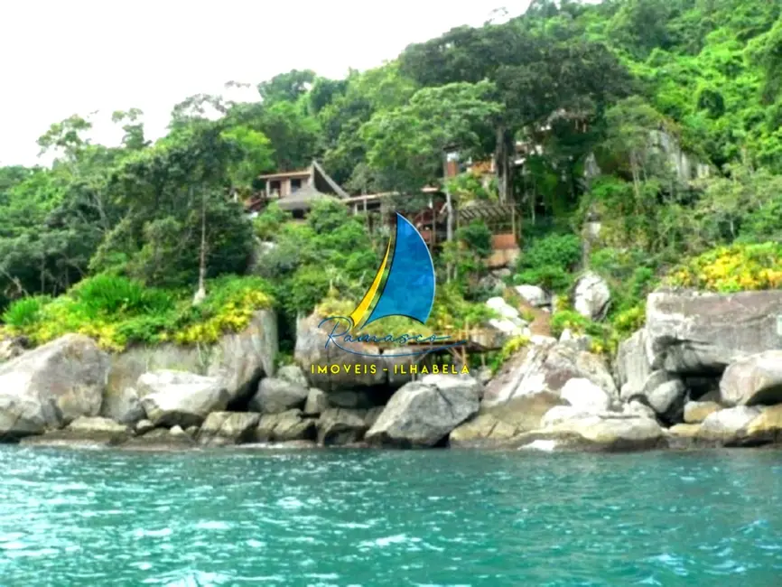 Casa com 4 quartos à venda, 700m2 em Ilhabela - SP - imagem 2 Foto 2 de Casa com 4 quartos à venda, 700m2 em Ilhabela - SP