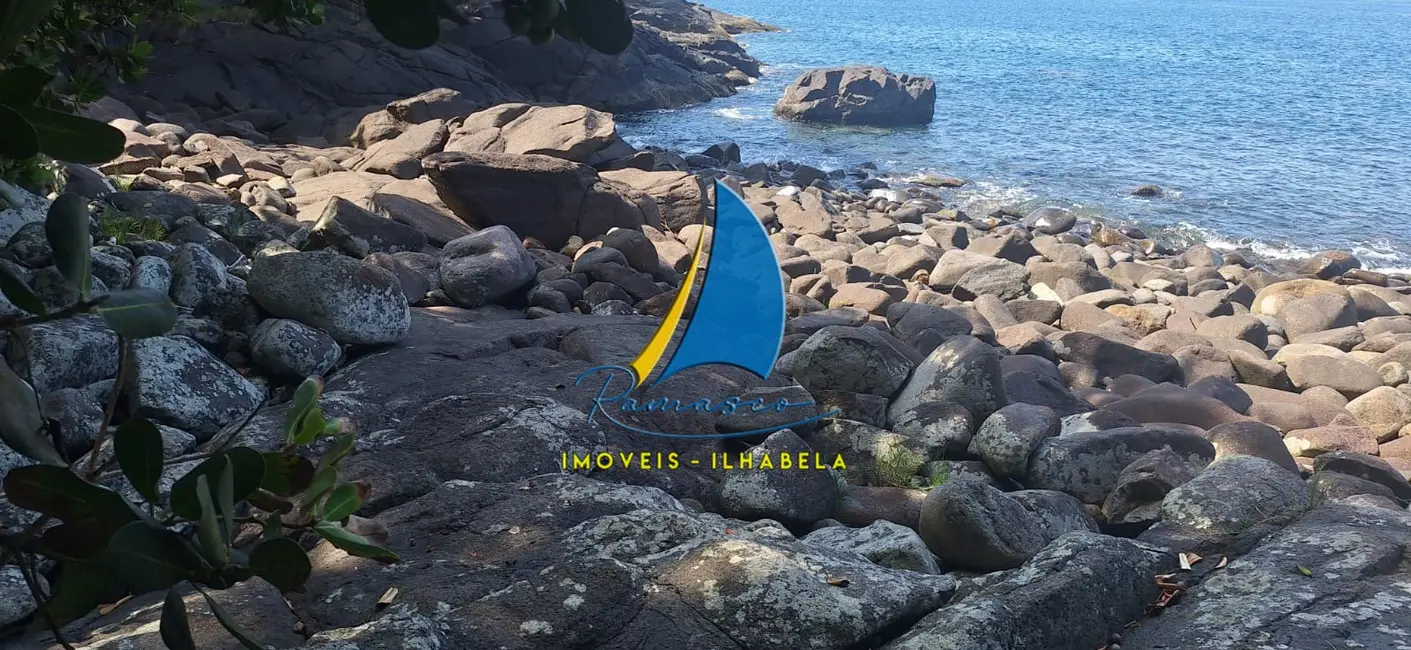 Foto 3 de Terreno / Lote à venda, 7576m2 em Ilhabela - SP