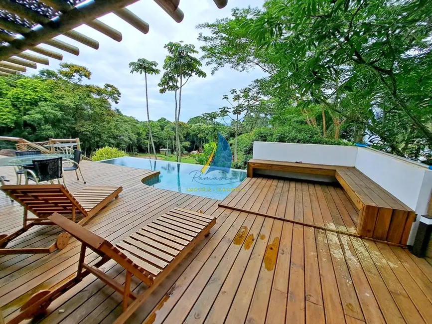 Foto 5 de Casa de Condomínio com 4 quartos à venda, 235m2 em Ilhabela - SP