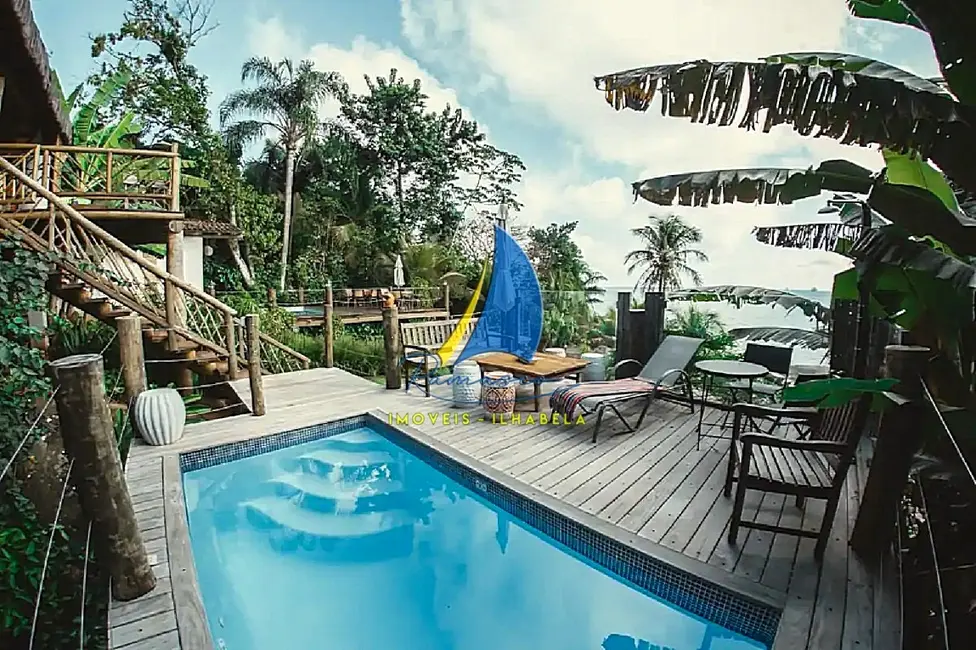 Foto 3 de Casa de Condomínio com 4 quartos à venda, 256m2 em Ilhabela - SP