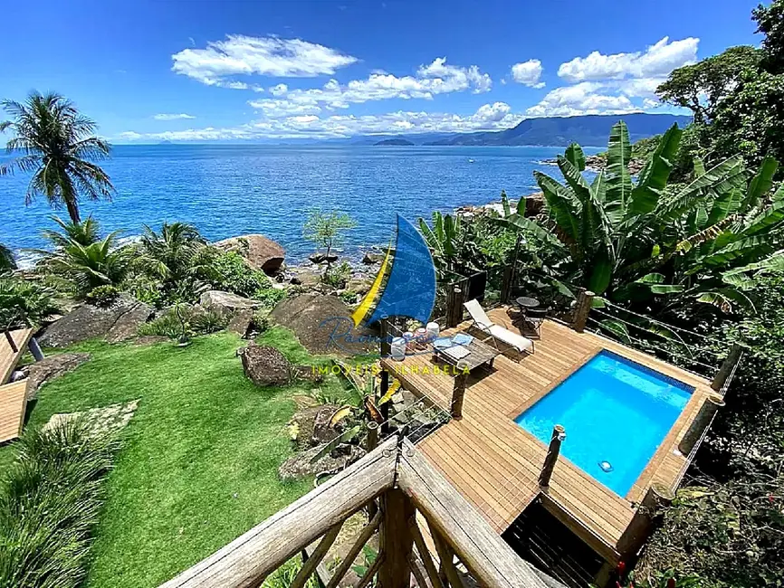 Foto 1 de Casa de Condomínio com 4 quartos à venda, 256m2 em Ilhabela - SP