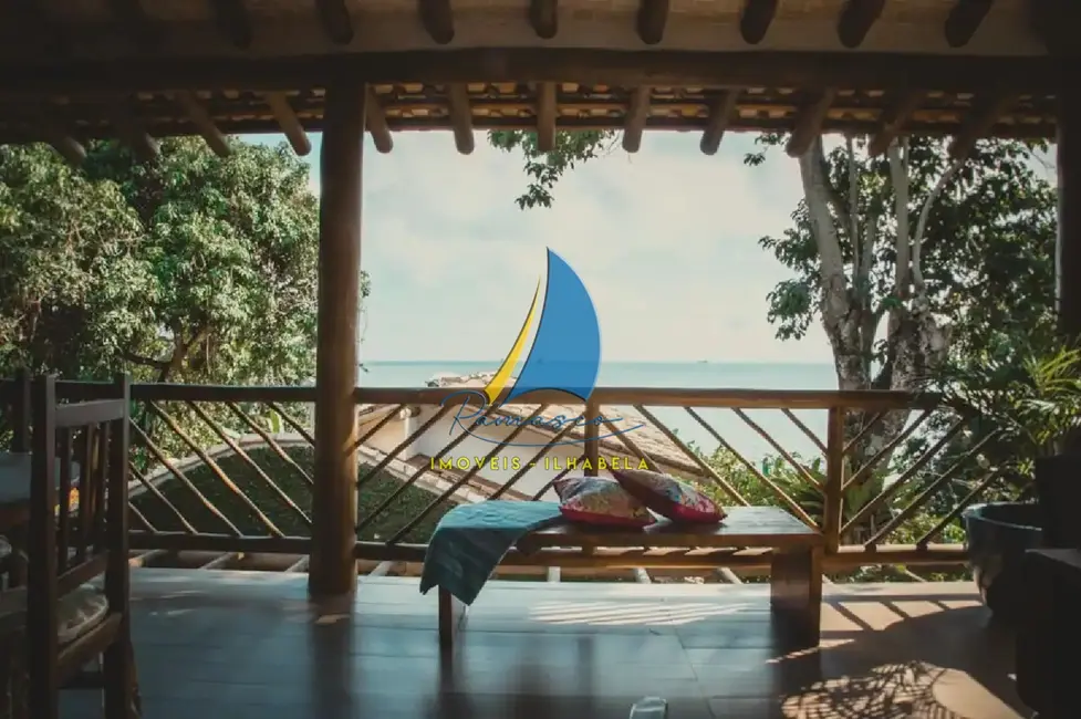 Foto 5 de Casa de Condomínio com 3 quartos à venda, 185m2 em Ilhabela - SP