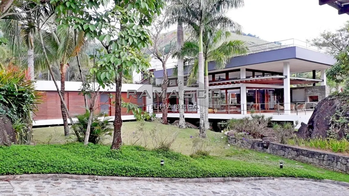 Foto 1 de Casa de Condomínio com 4 quartos à venda, 824m2 em Ilhabela - SP