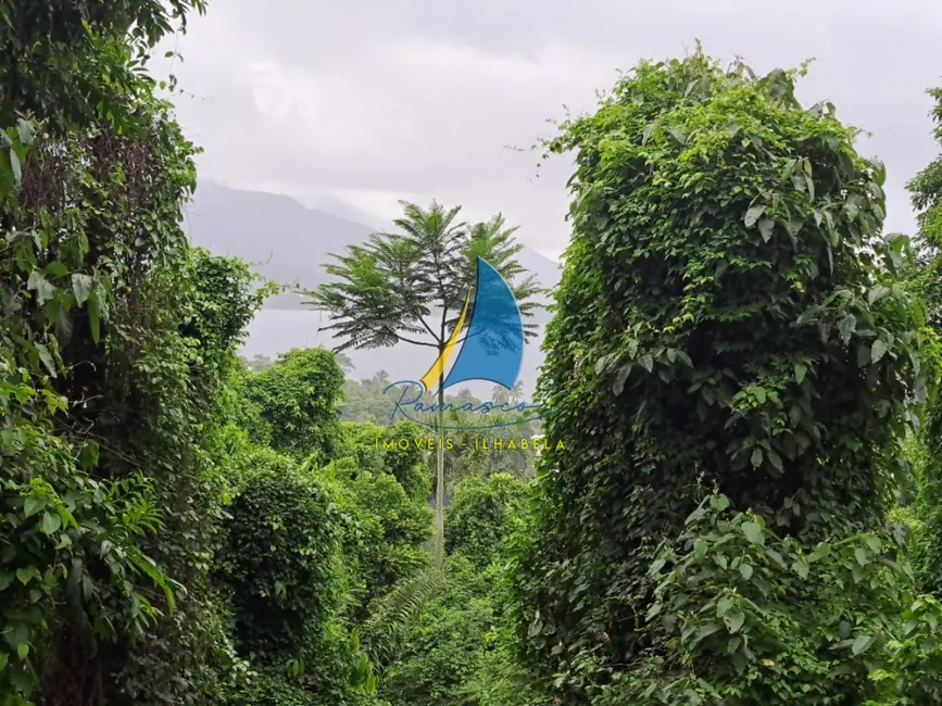 Foto 2 de Terreno / Lote à venda, 739m2 em Ilhabela - SP