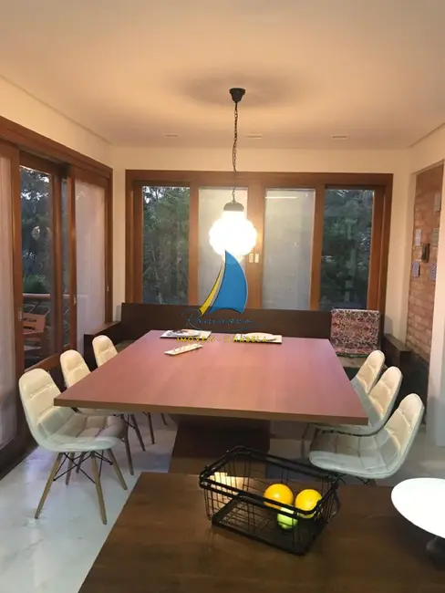 Foto 6 de Casa de Condomínio com 2 quartos à venda, 150m2 em Ilhabela - SP