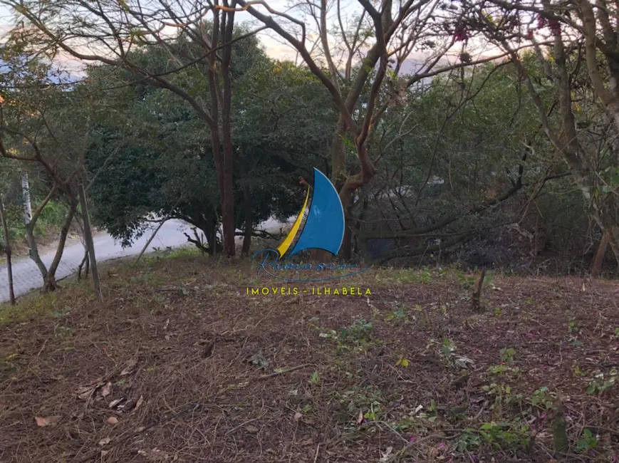 Foto 3 de Terreno / Lote à venda, 900m2 em Ilhabela - SP