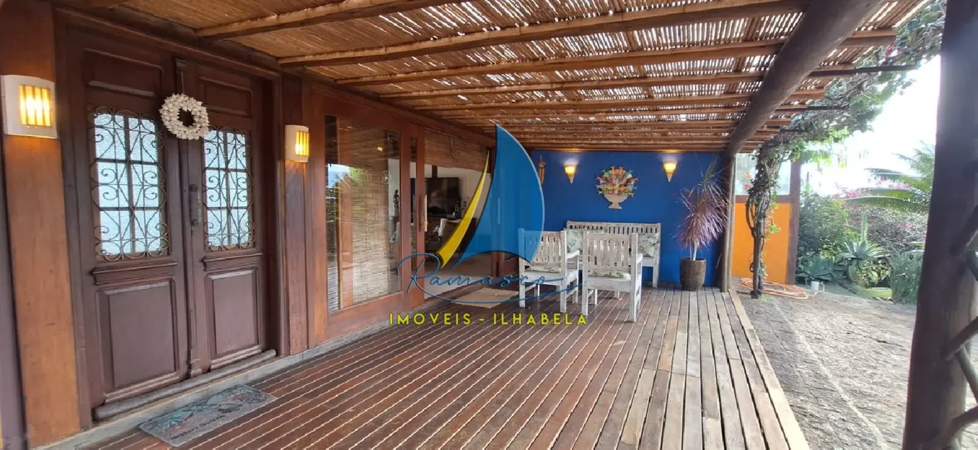 Foto 5 de Casa de Condomínio com 6 quartos à venda, 317m2 em Ilhabela - SP