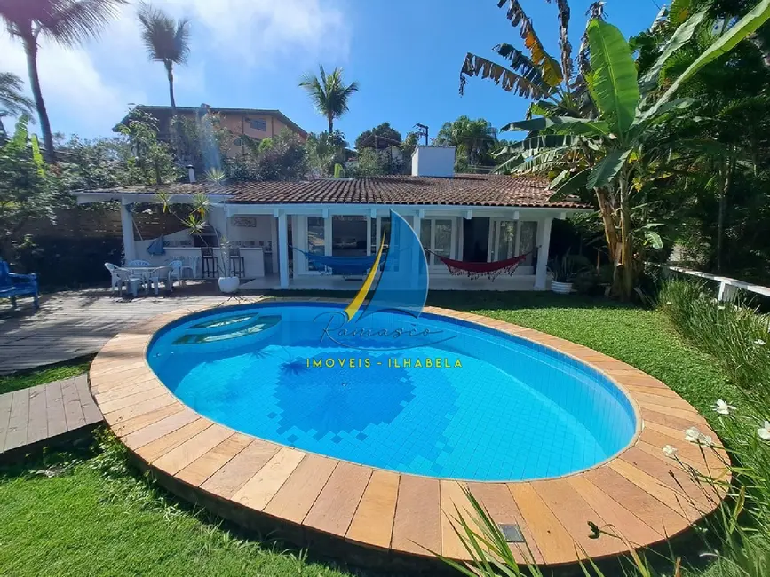 Foto 1 de Casa de Condomínio com 3 quartos à venda, 174m2 em Ilhabela - SP