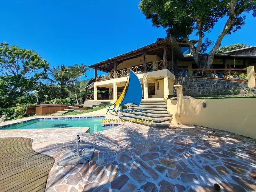 Foto 2 de Casa com 6 quartos à venda, 450m2 em Ilhabela - SP