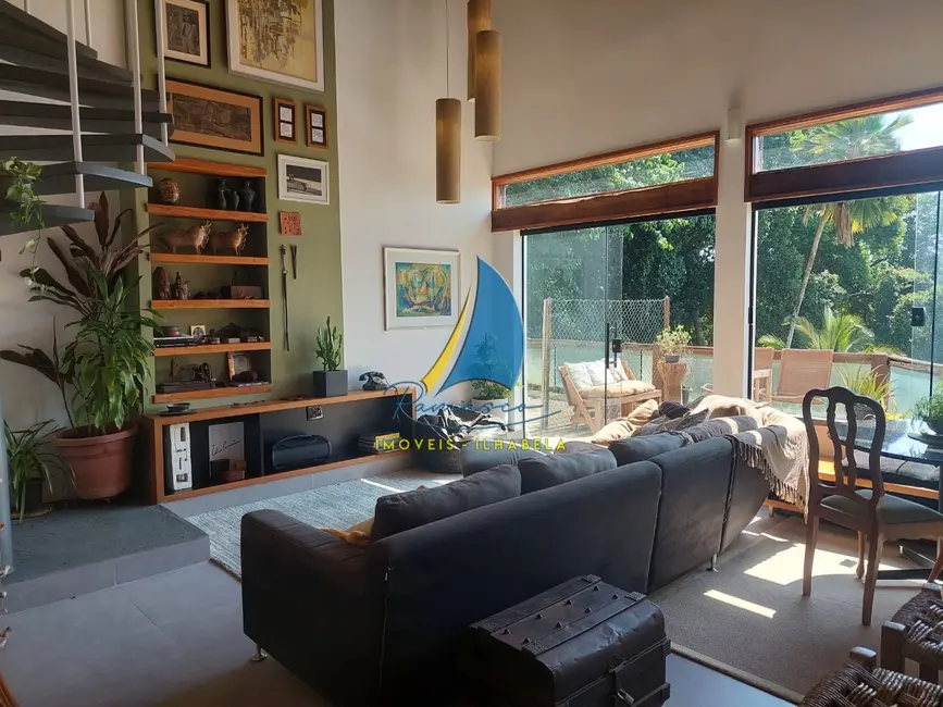 Foto 9 de Casa com 6 quartos à venda, 300m2 em Ilhabela - SP
