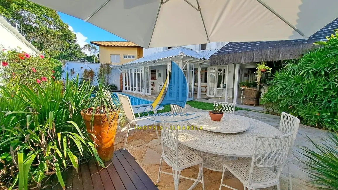 Foto 1 de Casa com 4 quartos à venda, 310m2 em Ilhabela - SP