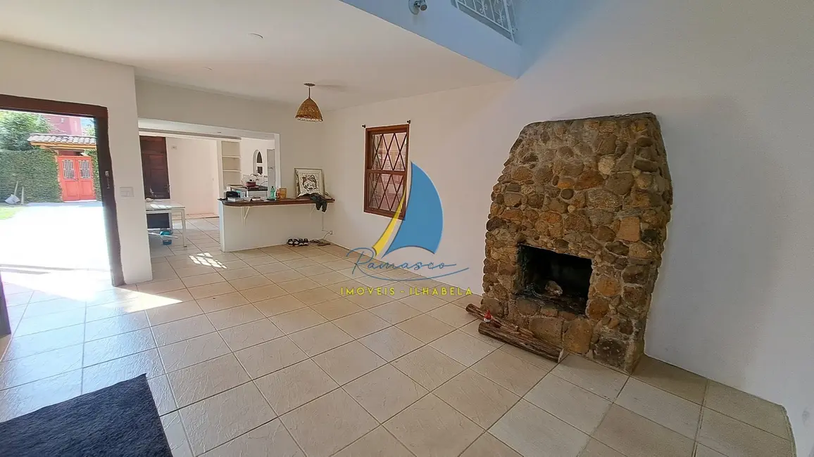 Foto 9 de Casa com 6 quartos à venda, 363m2 em Ilhabela - SP