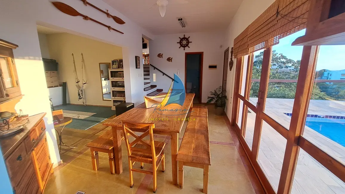 Foto 9 de Casa com 4 quartos à venda, 350m2 em Ilhabela - SP