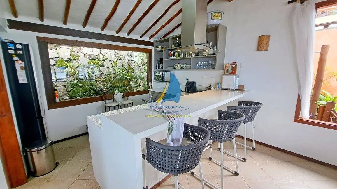 Casa de Condomínio com 5 quartos à venda, 350m2 em Ilhabela - SP - imagem 8 Foto 8 de Casa de Condomínio com 5 quartos à venda, 350m2 em Ilhabela - SP