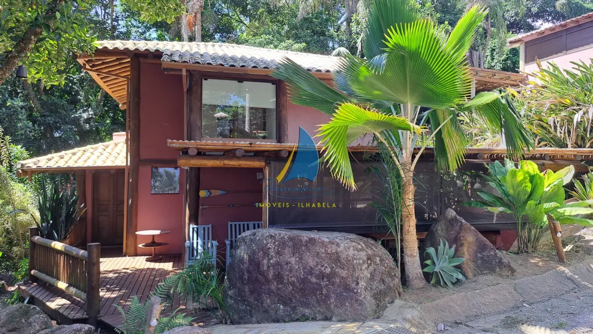 Casa de Condomínio com 3 quartos à venda, 110m2 em Ilhabela - SP - imagem 1 Foto 1 de Casa de Condomínio com 3 quartos à venda, 110m2 em Ilhabela - SP