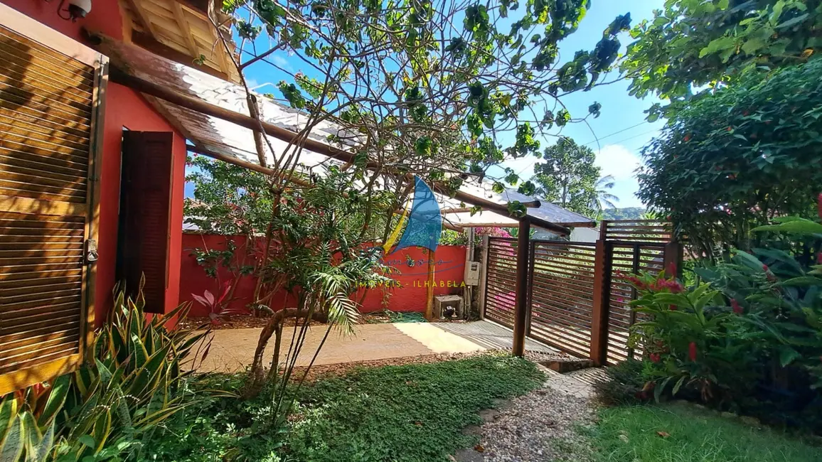 Foto 1 de Casa com 2 quartos à venda, 119m2 em Ilhabela - SP
