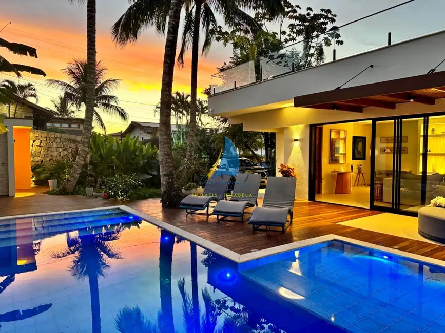 Foto 1 de Casa com 4 quartos à venda, 290m2 em Ilhabela - SP