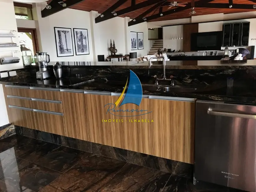 Casa com 5 quartos à venda, 500m2 em Ilhabela - SP - imagem 9 Foto 9 de Casa com 5 quartos à venda, 500m2 em Ilhabela - SP