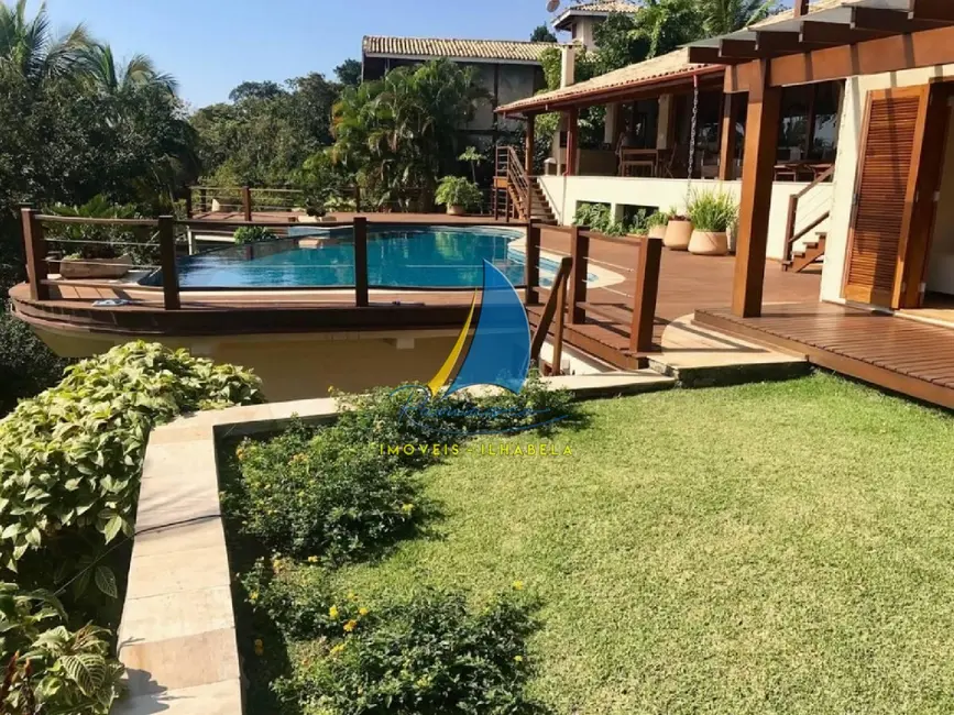 Casa com 5 quartos à venda, 500m2 em Ilhabela - SP - imagem 4 Foto 4 de Casa com 5 quartos à venda, 500m2 em Ilhabela - SP