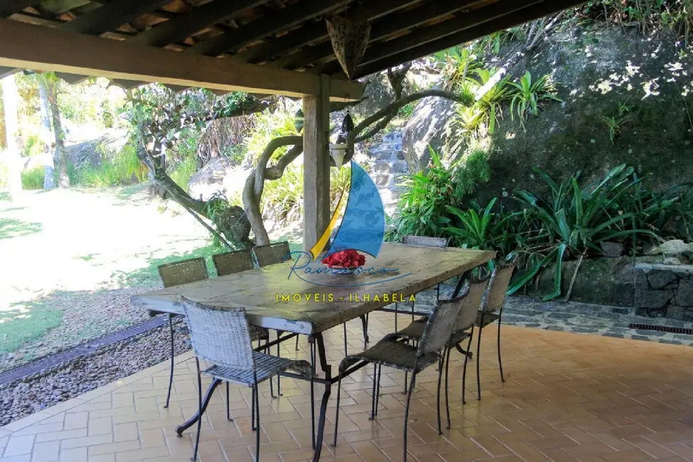Foto 8 de Casa com 3 quartos à venda, 254m2 em Ilhabela - SP
