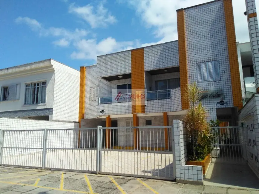 Foto 2 de Apartamento com 2 quartos para alugar, 50m2 em Centro, Guaratuba - PR