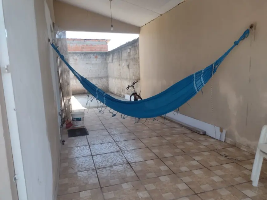Foto 2 de Casa com 2 quartos à venda, 82m2 em Guaratuba - PR